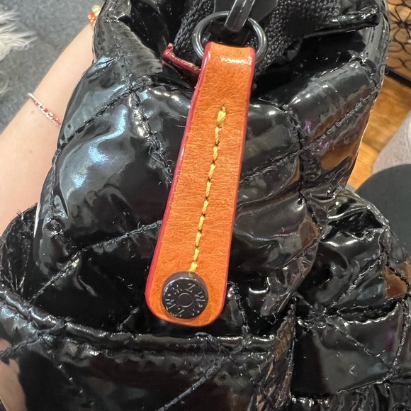 MzWallace Black laquer Quilted Women's Bag top handle
No rips - Picture 11 of 11